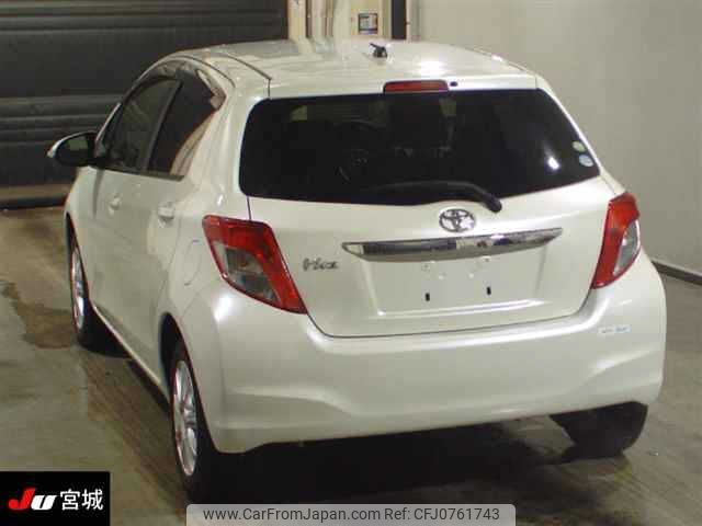 toyota vitz 2013 -TOYOTA--Vitz NSP130-2135893---TOYOTA--Vitz NSP130-2135893- image 2