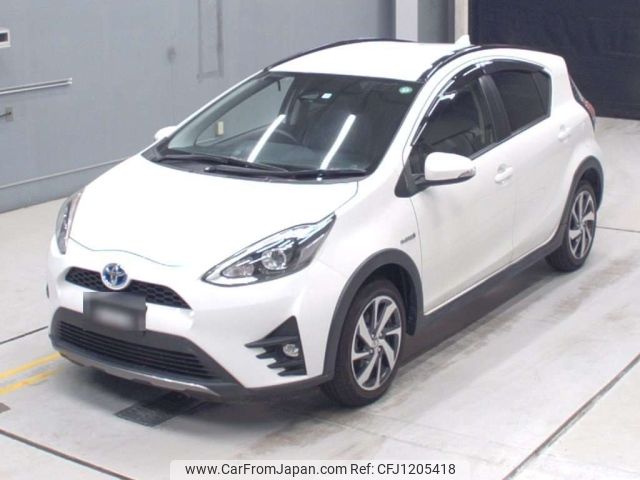 toyota aqua 2018 -TOYOTA--AQUA NHP10H-6725217---TOYOTA--AQUA NHP10H-6725217- image 1
