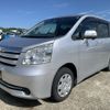 toyota noah 2008 NIKYO_XK51633 image 3