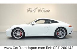 porsche 911 2018 GOO_JP_700056033630250515001