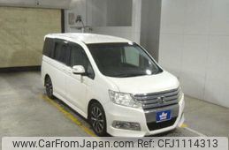 honda stepwagon 2011 -HONDA 【福岡 530ﾓ1625】--Stepwgn RK5--RK5-1110472---HONDA 【福岡 530ﾓ1625】--Stepwgn RK5--RK5-1110472-