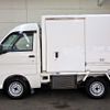 daihatsu hijet-truck 2014 REALMOTOR_N9024040037F-90 image 3