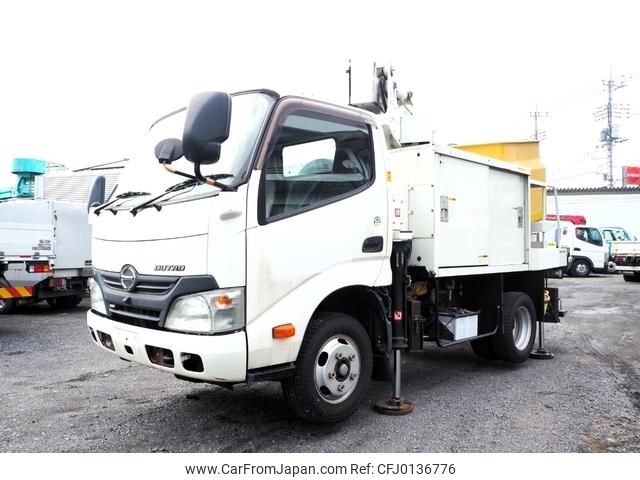 hino dutro 2016 GOO_NET_EXCHANGE_0403477A30240823W002 image 2