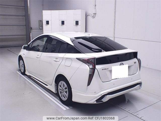 toyota prius 2017 CFJ1802068 image 2
