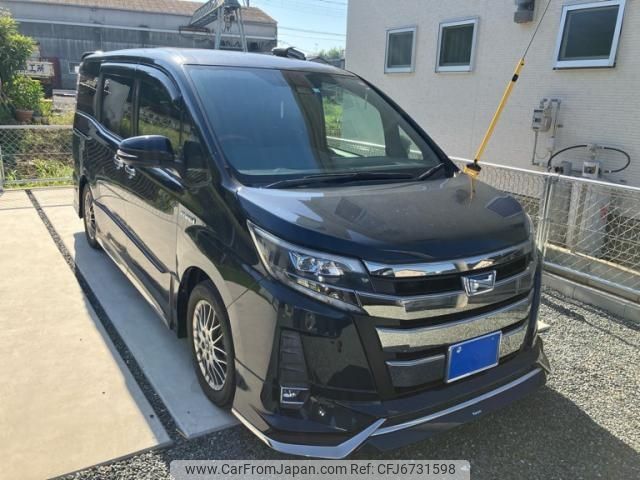 toyota noah 2018 -TOYOTA--Noah DAA-ZWR80W--ZWR80-0307232---TOYOTA--Noah DAA-ZWR80W--ZWR80-0307232- image 1