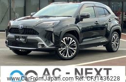 toyota yaris-cross 2023 -TOYOTA--Yaris Cross 6AA-MXPJ15--MXPJ15-3037303---TOYOTA--Yaris Cross 6AA-MXPJ15--MXPJ15-3037303-