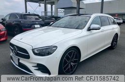 mercedes-benz e-class 2022 CFJ1585742