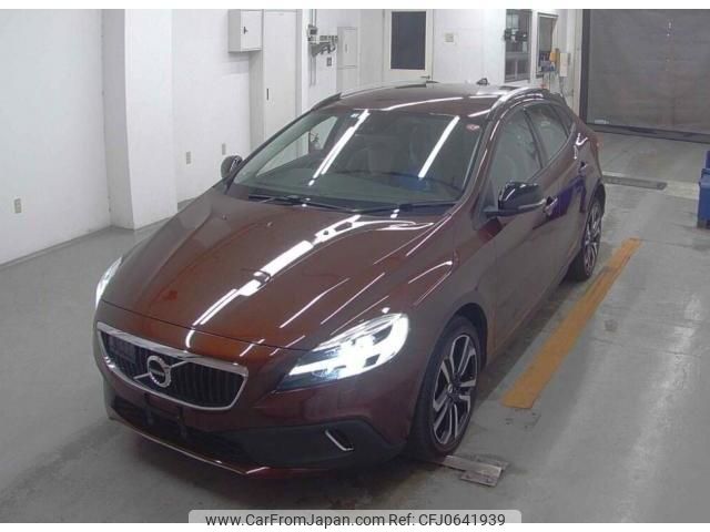 volvo v40 2018 quick_quick_CBA-MB420XC_YV1MZ402CJ2152206 image 1