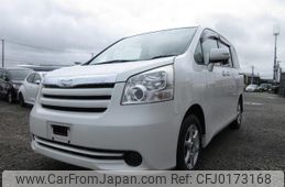 toyota noah 2008 GOO_JP_700120051630240902001