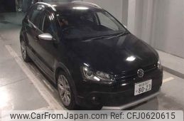 volkswagen cross-polo 2015 -VOLKSWAGEN 【春日部 302ｽ8023】--VW Cross Polo 6RCJZW-FU029144---VOLKSWAGEN 【春日部 302ｽ8023】--VW Cross Polo 6RCJZW-FU029144-