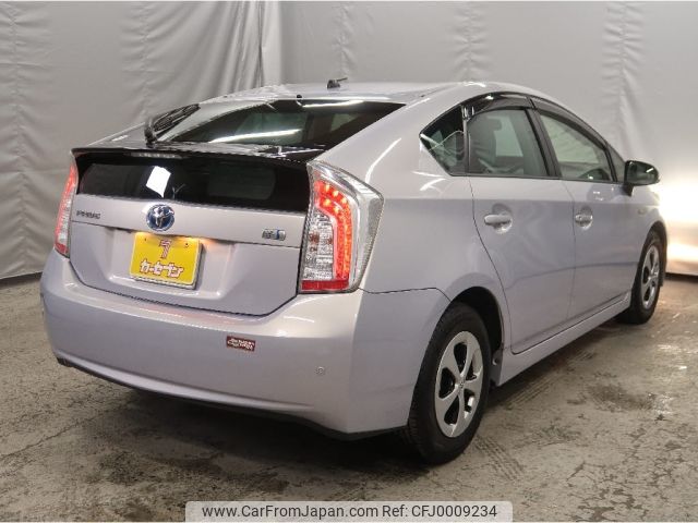 toyota prius 2013 -TOYOTA--Prius DAA-ZVW30--ZVW30-5689693---TOYOTA--Prius DAA-ZVW30--ZVW30-5689693- image 2