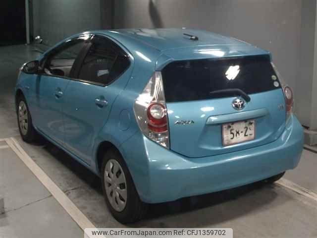 toyota aqua 2013 -TOYOTA--AQUA NHP10-2194710---TOYOTA--AQUA NHP10-2194710- image 2