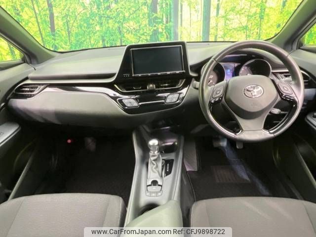 toyota c-hr 2017 -TOYOTA--C-HR DAA-ZYX10--ZYX10-2065644---TOYOTA--C-HR DAA-ZYX10--ZYX10-2065644- image 2