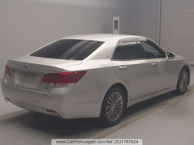 toyota crown 2013 CFJ1787624 image 2