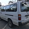 toyota hiace-commuter 2002 191106173229 image 4