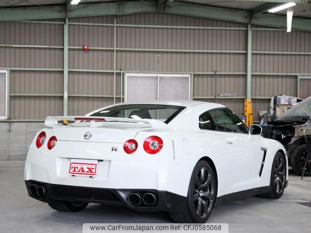 nissan gt-r 2008 quick_quick_R35_R35-003988 image 2