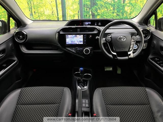 toyota aqua 2018 CFJ1713604 image 2