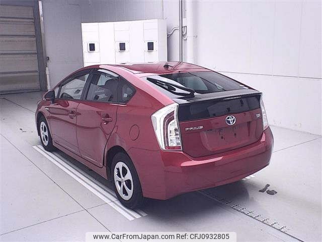 toyota prius 2014 CFJ0932805 image 2