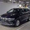 volkswagen tiguan 2018 -VOLKSWAGEN--VW Tiguan WVGZZZ5NZJW926924---VOLKSWAGEN--VW Tiguan WVGZZZ5NZJW926924- image 5