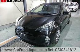 toyota aqua 2013 -TOYOTA--AQUA NHP10--6204160---TOYOTA--AQUA NHP10--6204160-