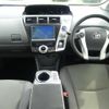 toyota prius-α 2013 CFJ1860492 image 21