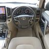 toyota land-cruiser 2019 24432109 image 32