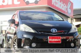 toyota prius-α 2011 CFJ1731347