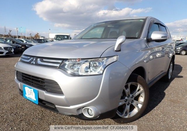 mitsubishi outlander 2013 N2025010125F-10 image 1