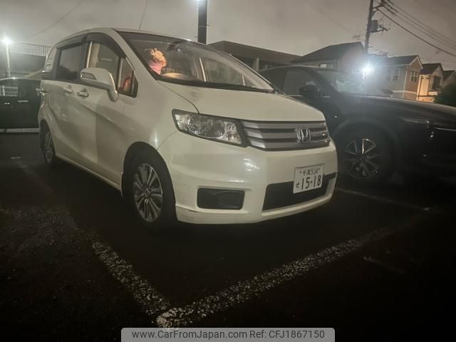 honda freed-spike 2012 CFJ1867150 image 1