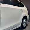 toyota prius-α 2016 CFJ1782540 image 15