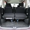 nissan serena 2011 G00068 image 29