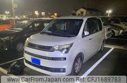 toyota spade 2012 CFJ1689783