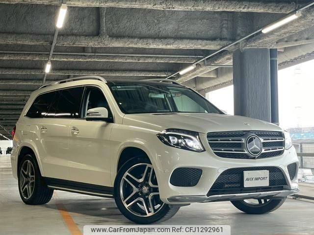 mercedes-benz gls-class 2016 quick_quick_166824_WDC1668242A715413 image 1