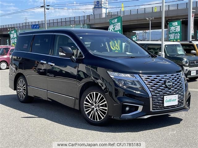 nissan elgrand 2023 CFJ1785183 image 1