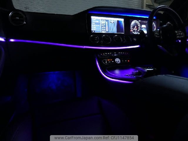 mercedes-benz e-class 2018 CFJ1147854 image 2