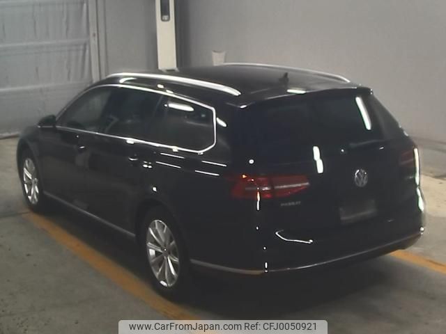 volkswagen passat-variant 2017 -VOLKSWAGEN--VW Passat Variant WVWZZZ3CZHE153762---VOLKSWAGEN--VW Passat Variant WVWZZZ3CZHE153762- image 2