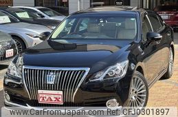 toyota crown-majesta 2017 -TOYOTA--Crown Majesta DAA-GWS214--GWS214-6013128---TOYOTA--Crown Majesta DAA-GWS214--GWS214-6013128-