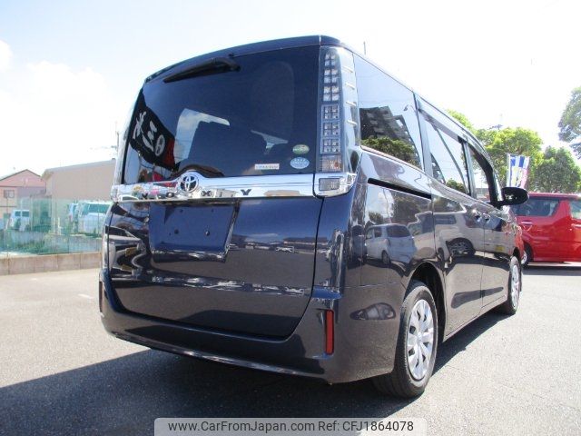toyota voxy 2016 CFJ1864078 image 2