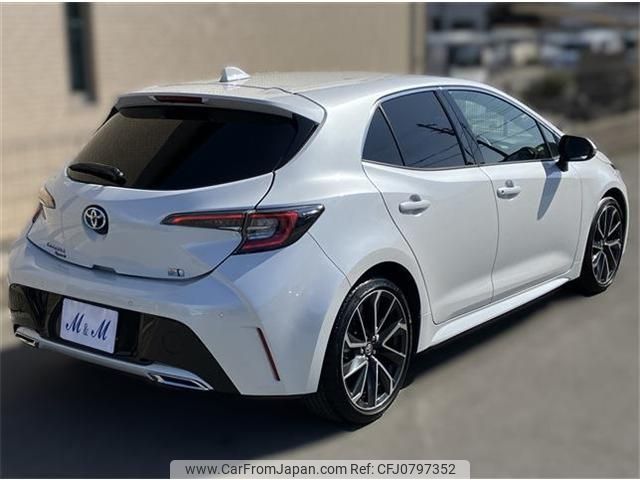 toyota corolla-sport 2021 -TOYOTA--Corolla Sport 6AA-ZWE213H--ZWE213-0015905---TOYOTA--Corolla Sport 6AA-ZWE213H--ZWE213-0015905- image 2