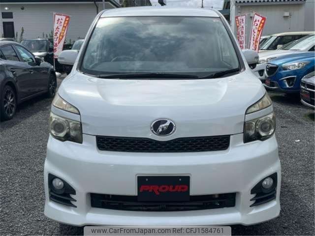 toyota voxy 2010 CFJ1584761 image 2