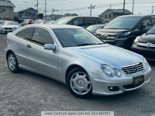mercedes-benz c-class-coupe 2006 CFJ1552397 image 1