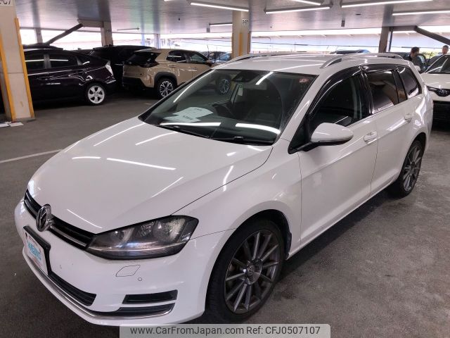 volkswagen golf-variant 2014 WVWZZZAUZEP580160 image 1