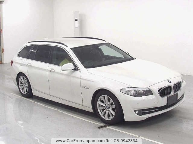 bmw 5-series 2012 -BMW--BMW 5 Series MT25-0DS18580---BMW--BMW 5 Series MT25-0DS18580- image 1