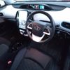 toyota prius-phv 2017 quick_quick_DLA-ZVW52_ZVW52-3026789 image 3