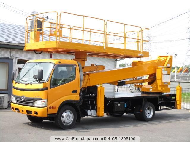 hino dutro 2011 GOO_NET_EXCHANGE_0403732A30250708W001 image 1