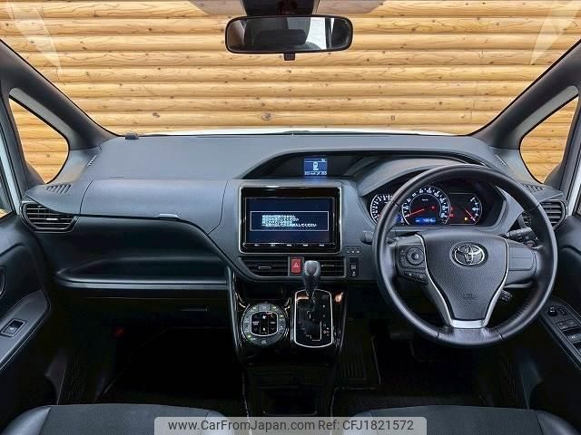 toyota noah 2016 CFJ1821572 image 2
