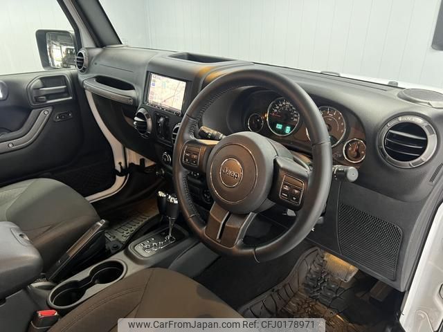 jeep wrangler 2018 quick_quick_ABA-JK36L_1C4HJWKG7HL752480 image 2