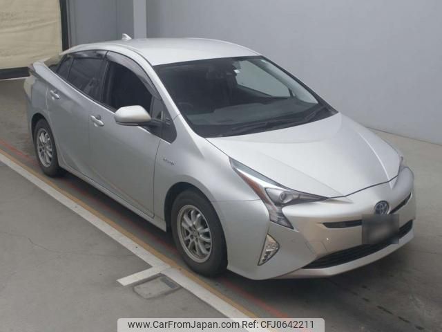 toyota prius 2016 quick_quick_DAA-ZVW51_6024461 image 1