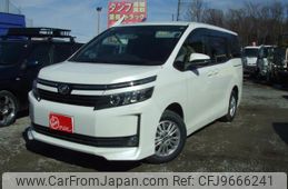 toyota voxy 2014 CFJ9666241
