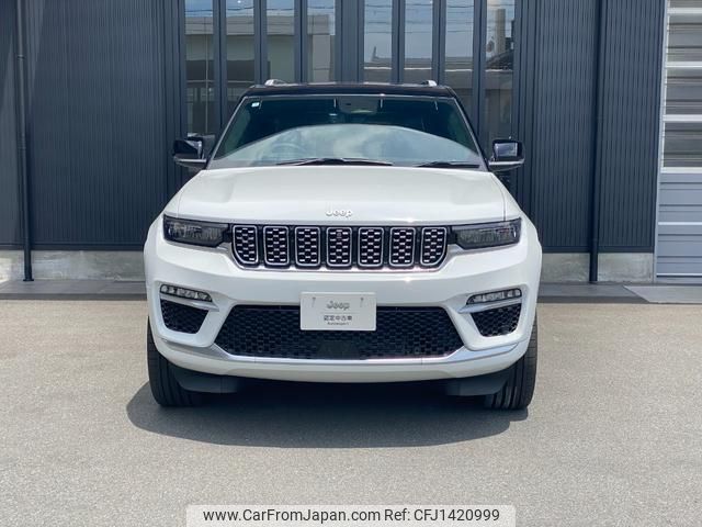 chrysler chrysler-others 2025 quick_quick_WL20A_1C4RJYN60P8909674 image 2
